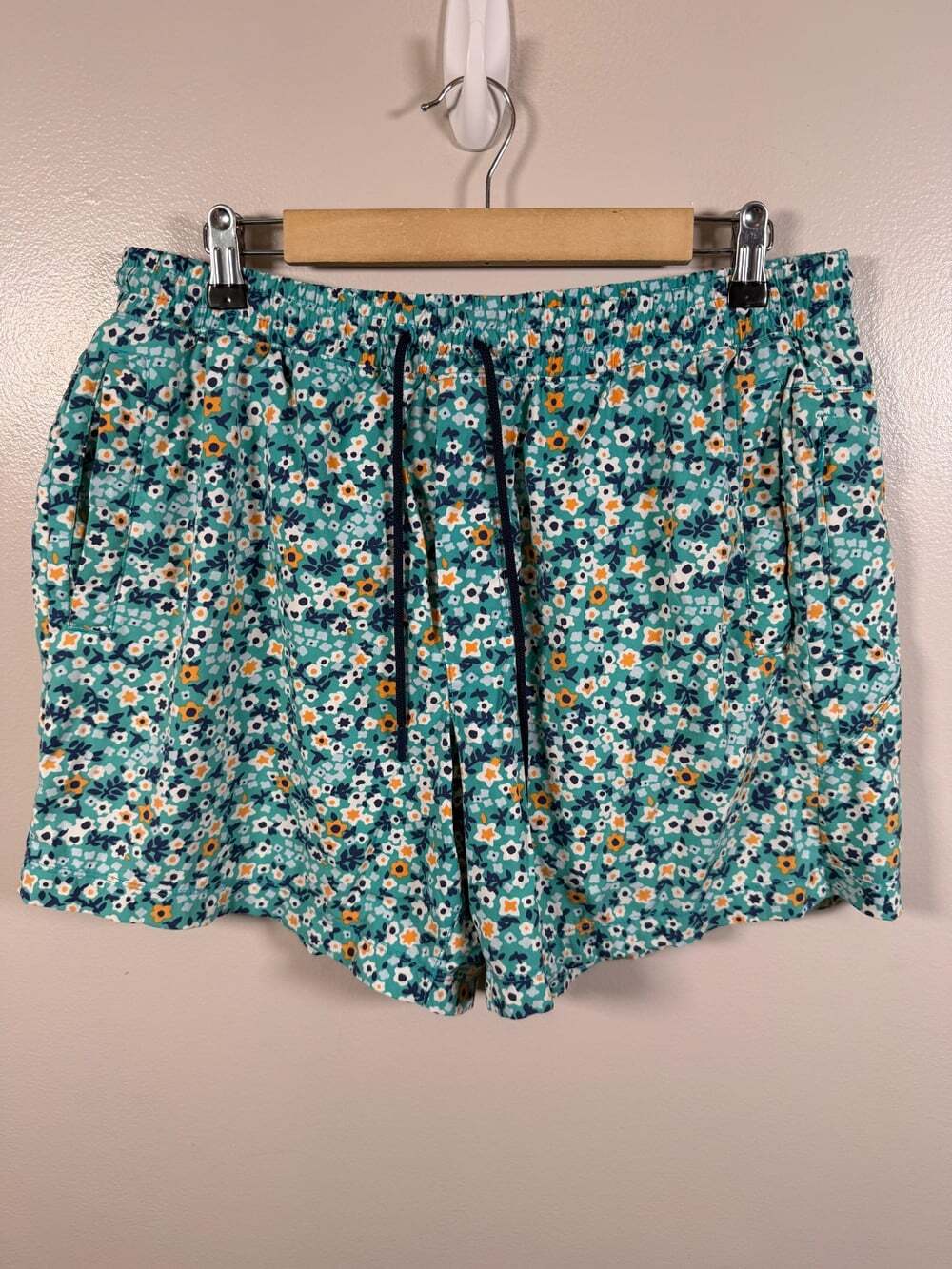 Birddogs Shorts Swim Trunks 6" Size XXL Blue Floral Retro Vacation Resort